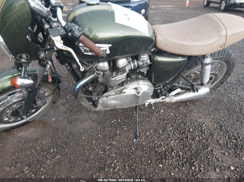 TRIUMPH THRUXTON 2016