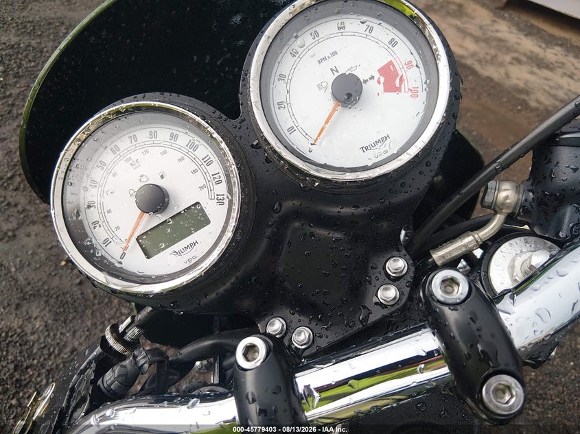 2016 TRIUMPH MOTORCYCLE THRUXTON auction photo 7