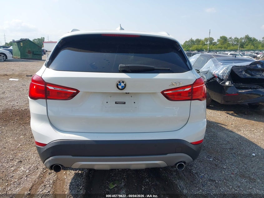 BMW X1 - zdjęcie 16