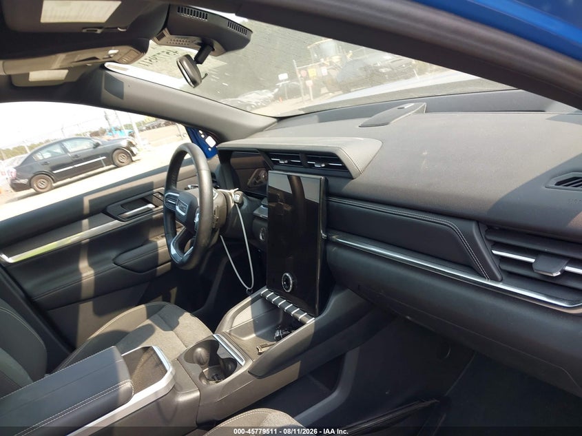 2026 GMC TERRAIN auction photo 5
