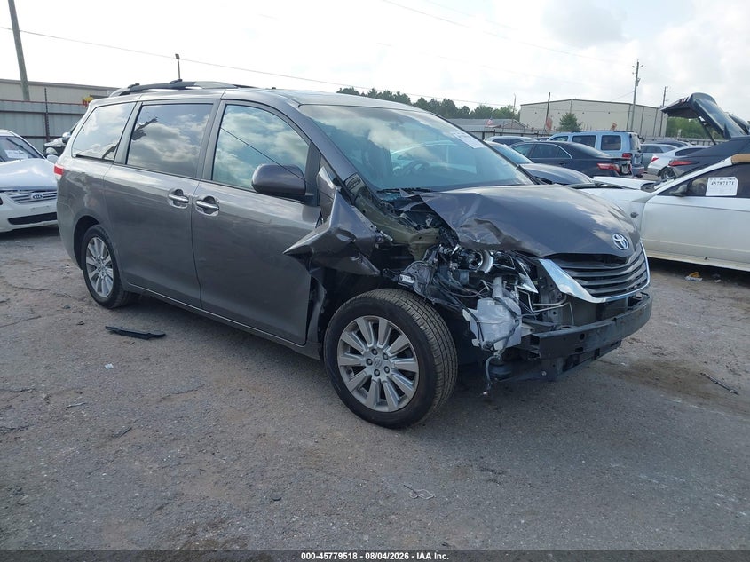 2013 Toyota Sienna Xle 7 Passenger