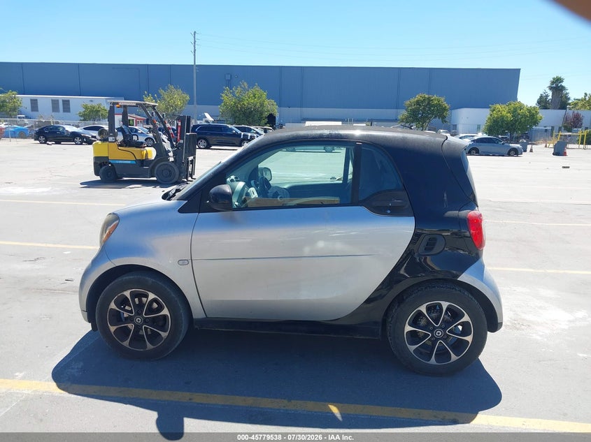 SMART FORTWO 2016 VIN WMEFJ5DA3GK051970