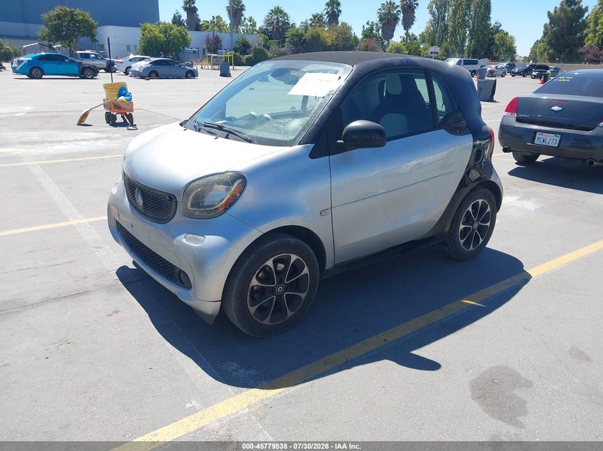 SMART FORTWO 2016 VIN WMEFJ5DA3GK051970