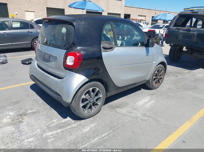 SMART FORTWO 2016 VIN WMEFJ5DA3GK051970