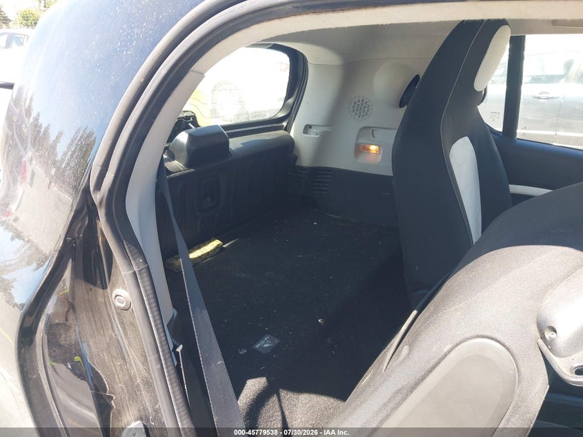 SMART FORTWO 2016 VIN WMEFJ5DA3GK051970