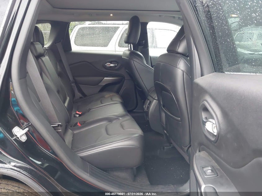 2021 JEEP CHEROKEE auction photo 8