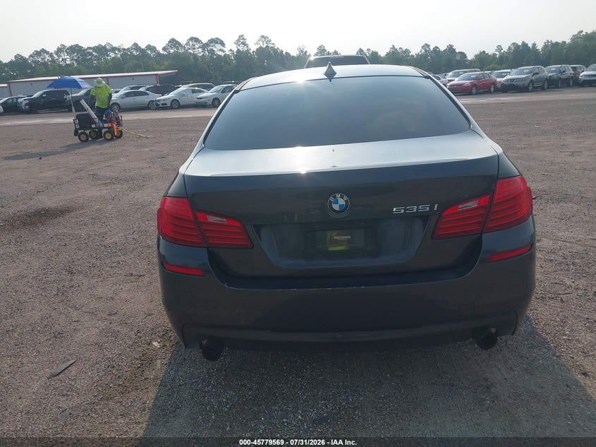 2014 BMW 535I · Фото 16