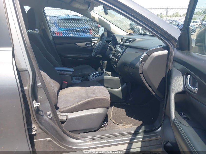 2015 NISSAN ROGUE auction photo 5