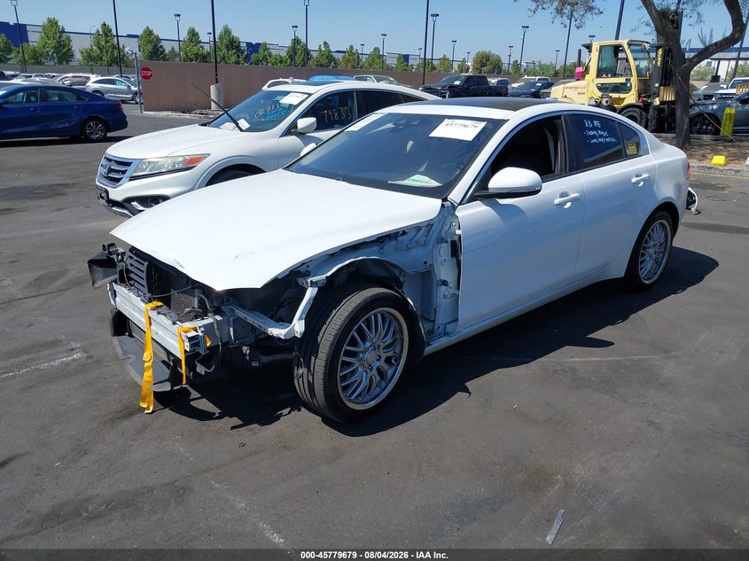 Vin: sajar4bg7ha976795, lot: 46278459, jaguar xe 25t 20172