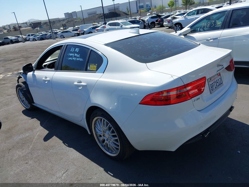 Vin: sajar4bg7ha976795, lot: 46278459, jaguar xe 25t 20173