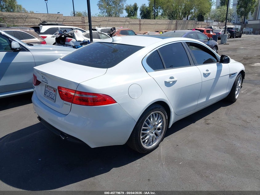 Vin: sajar4bg7ha976795, lot: 46278459, jaguar xe 25t 20174