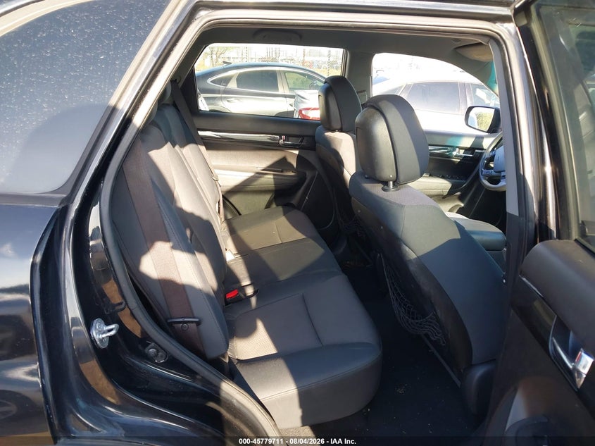 2012 KIA SORENTO auction photo 8