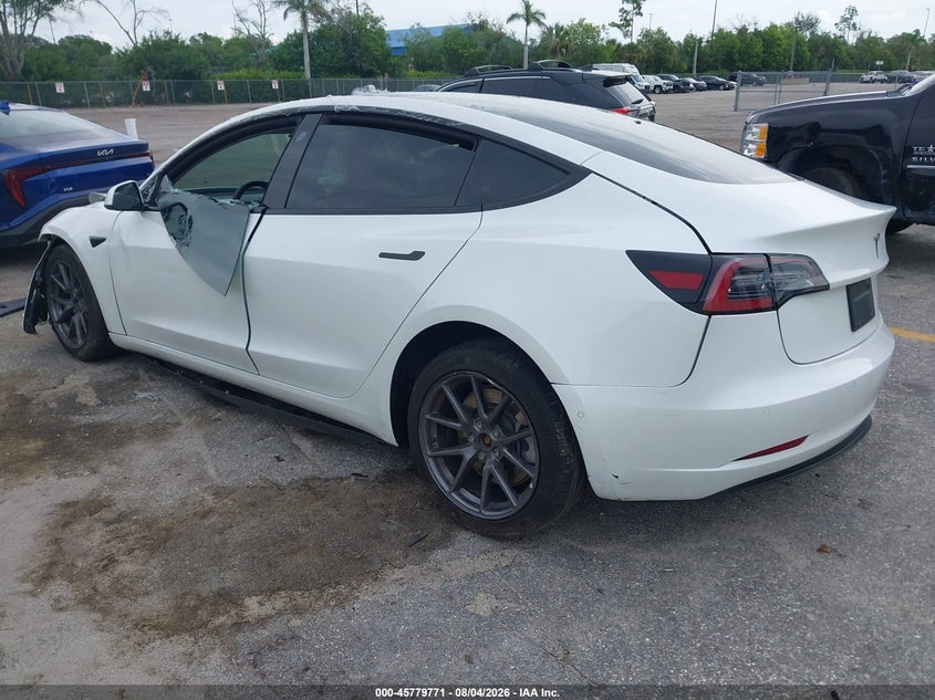 2022 TESLA MODEL 3 auction photo 3