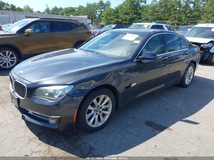 2015 BMW 740I auction photo 2