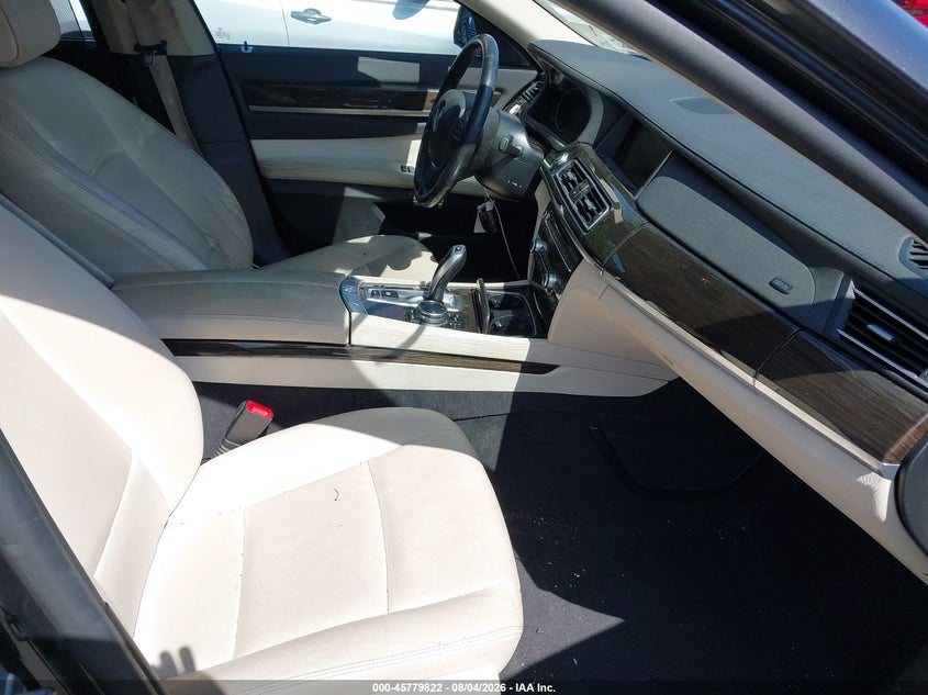 2015 BMW 740I auction photo 5