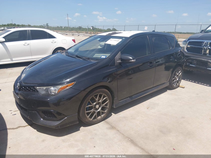 2018 TOYOTA COROLLA IM auction photo 2