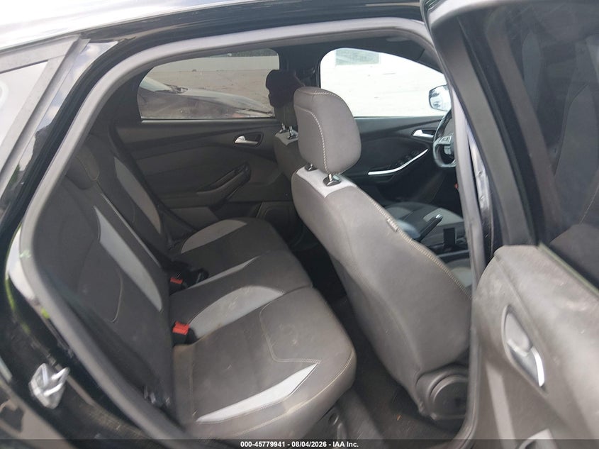 2016 FORD FOCUS ST auction photo 8
