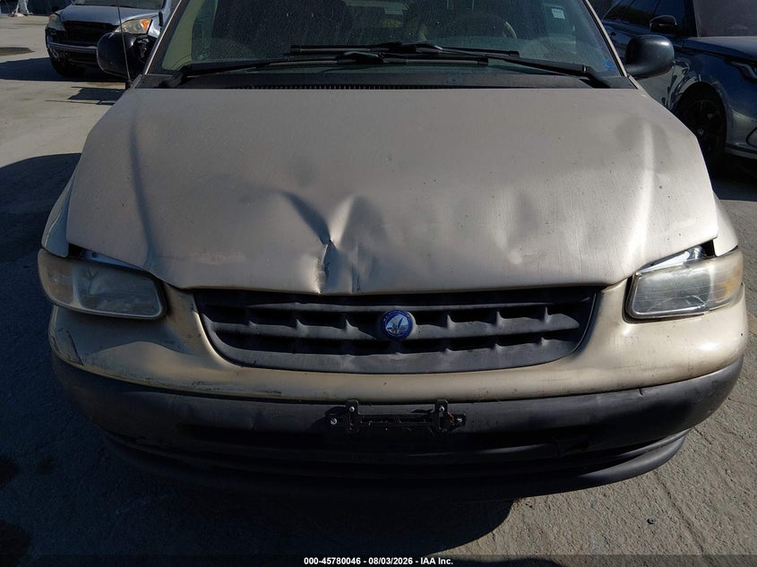 1998 PLYMOUTH VOYAGER auction photo 6