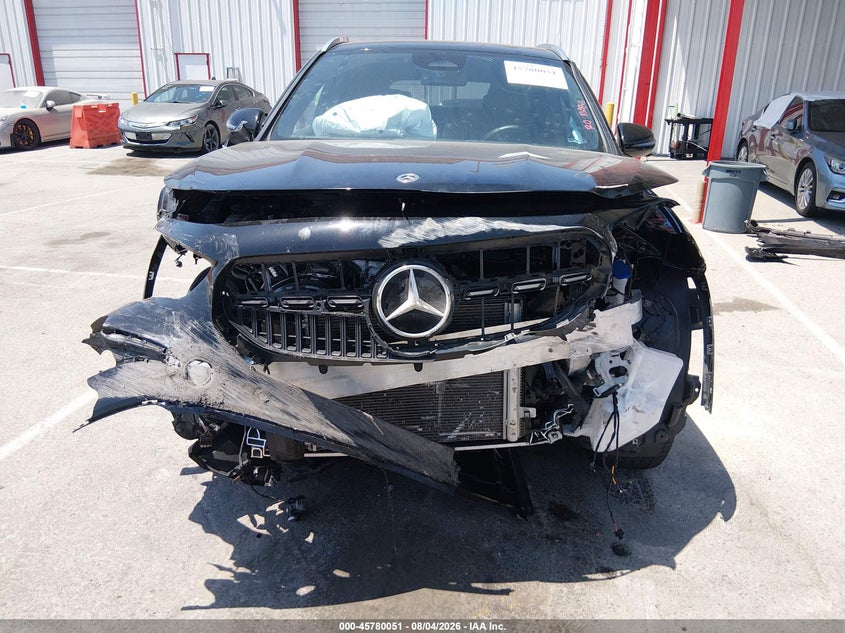 MERCEDES-BENZ GLA 250 - zdjęcie 13