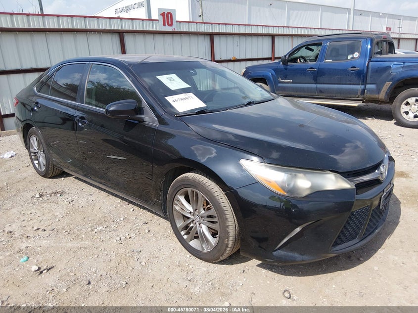 2017 TOYOTA CAMRY auction photo 1