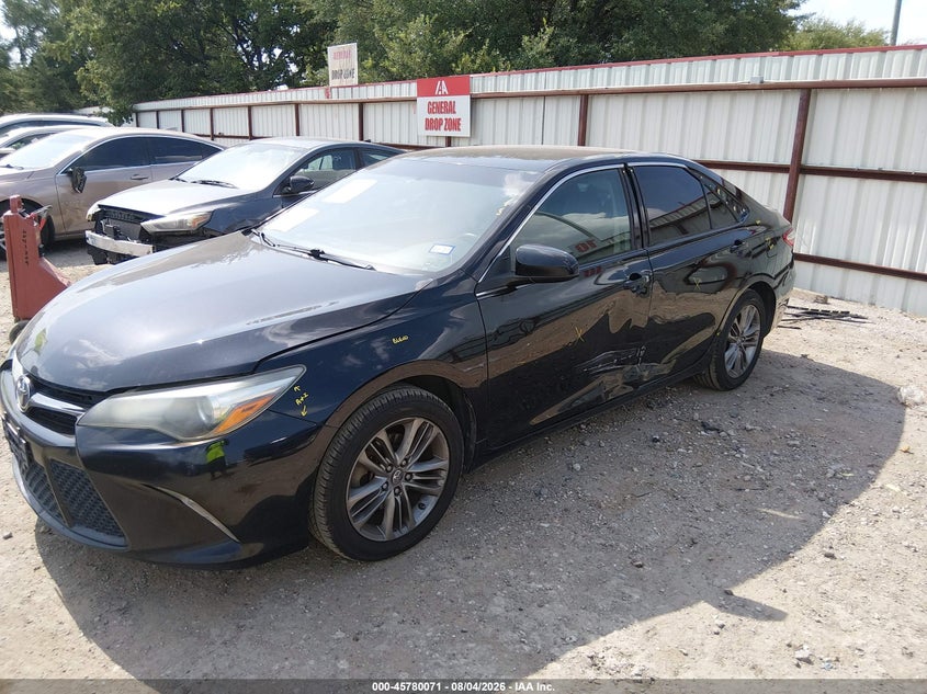 2017 TOYOTA CAMRY auction photo 2