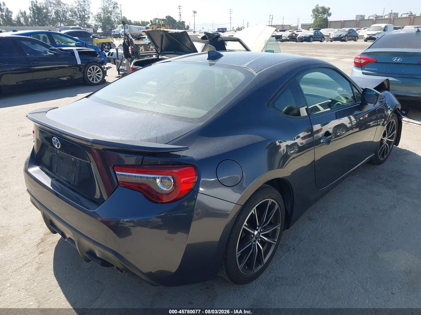 2017 TOYOTA 86 auction photo 4