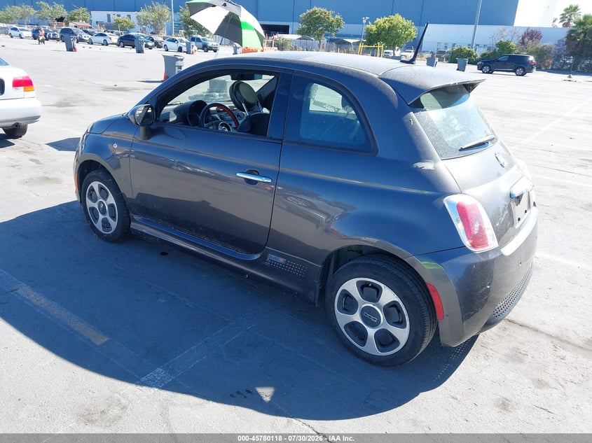 2015 FIAT 500E auction photo 3