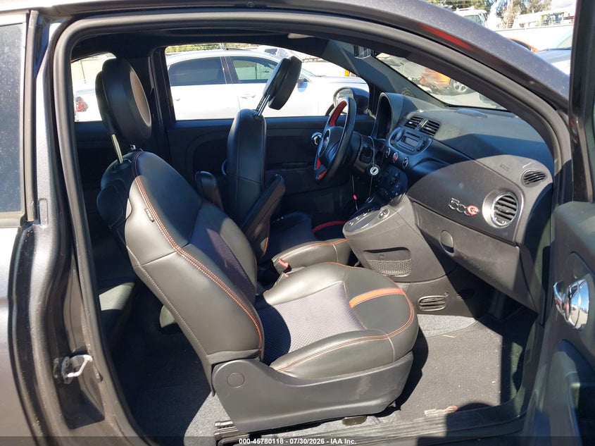2015 FIAT 500E auction photo 5