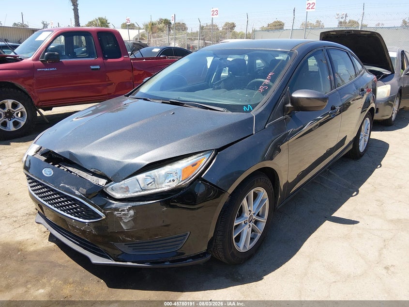Vin: 1fadp3f24jl328597, lot: 46278971, ford focus se 20182