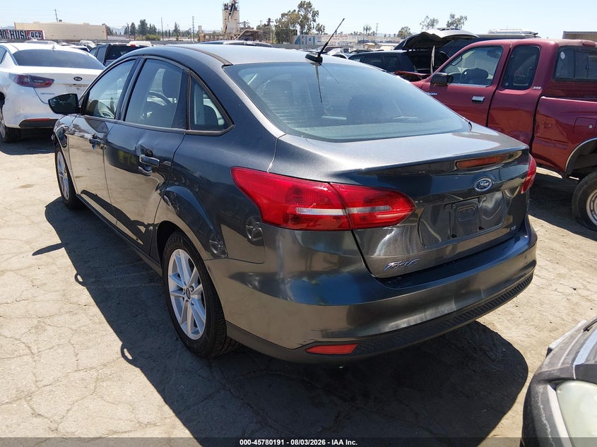 Vin: 1fadp3f24jl328597, lot: 46278971, ford focus se 20183