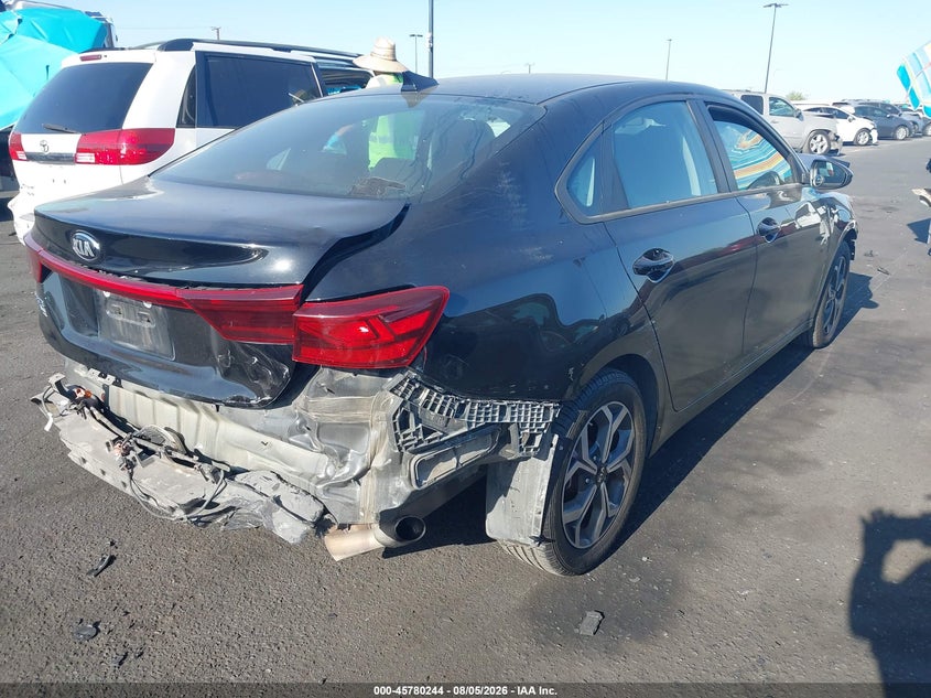 Vin: 3kpf24adxme272002, lot: 46279024, kia forte lxs 20214