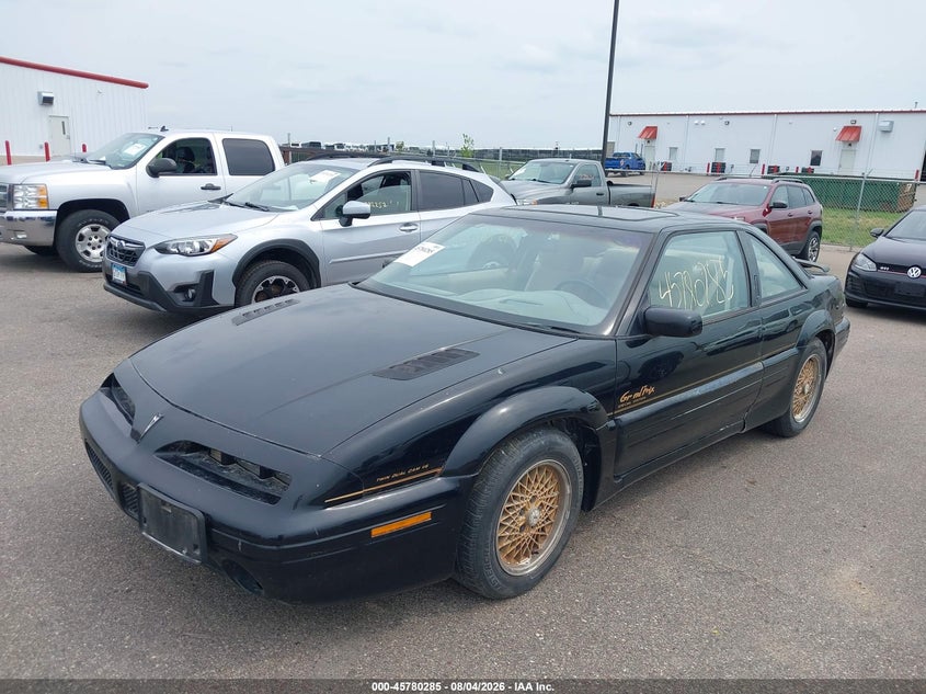 1994 PONTIAC GRAND PRIX auction photo 2