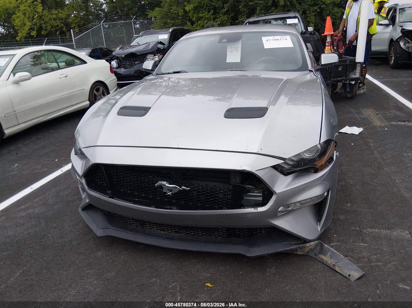 FORD MUSTANG - zdjęcie 12