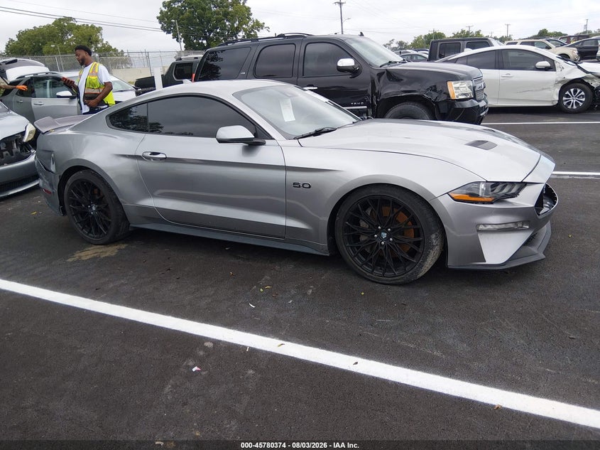 FORD MUSTANG - zdjęcie 13