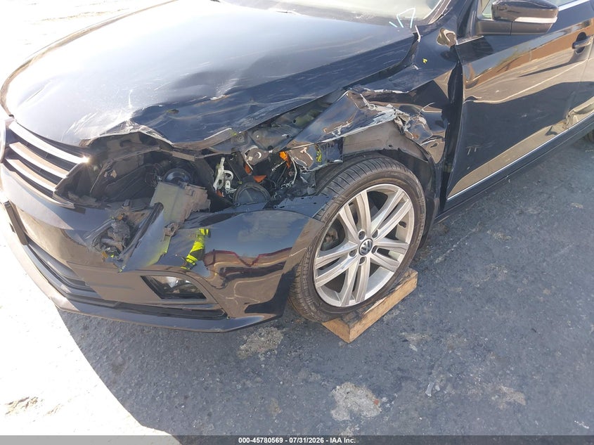 2017 VOLKSWAGEN JETTA auction photo 6