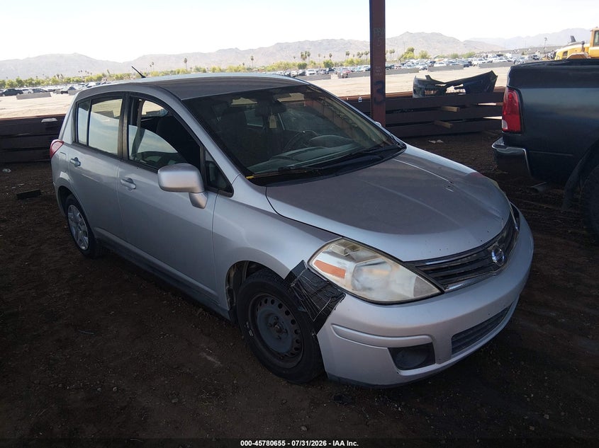 Vin: 3n1bc1cp6bl388701, lot: 46279435, nissan versa 1.8s 2011 img_1