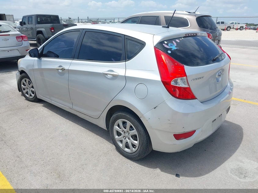 Vin: kmhct5ae8du075311, lot: 46279473, hyundai accent gs 20133