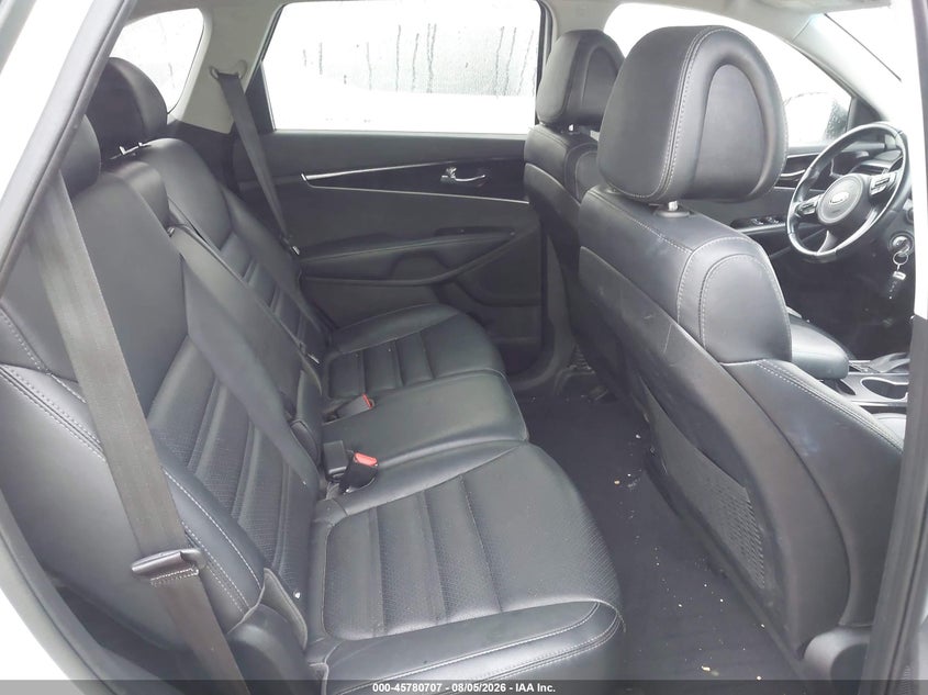 KIA SORENTO 2016 VIN 5XYPHDA51GG152222