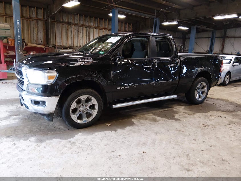 Vin: 1c6rrfbg1ln268595, lot: 46279518, ram 1500 big horn  4x4 6'4 box 20202
