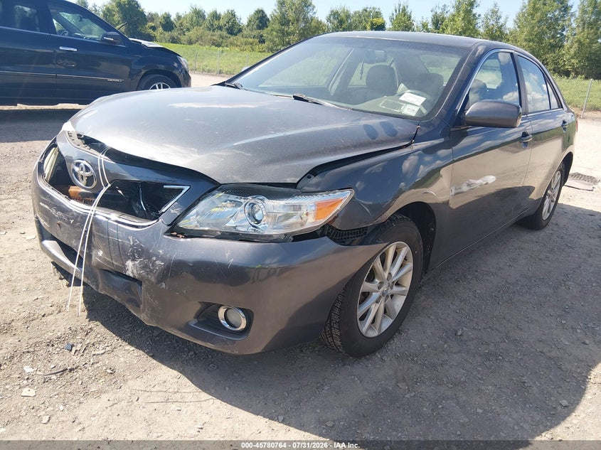 Vin: 4t1bf3ek0bu224010, lot: 46279546, toyota camry xle 20112