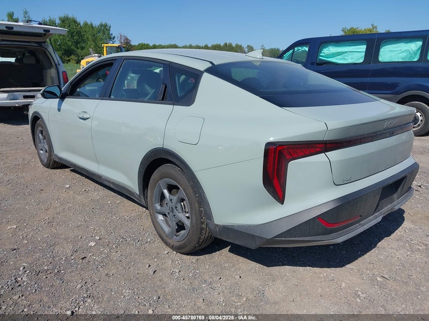 Vin: 3kpft4de3te330418, lot: 46279551, kia k4 lxs 20263