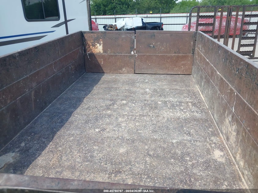 2002 ROADCLIPPER DUMP TRAILER DUAL AXLE auction photo 7