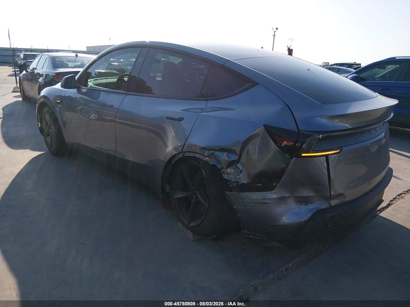 TESLA MODEL Y 2026 VIN 7SAYGDED0TA452151