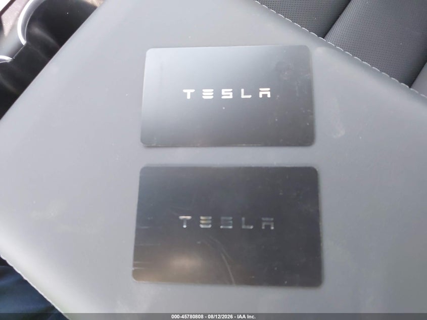 TESLA MODEL Y 2026 VIN 7SAYGDED0TA452151