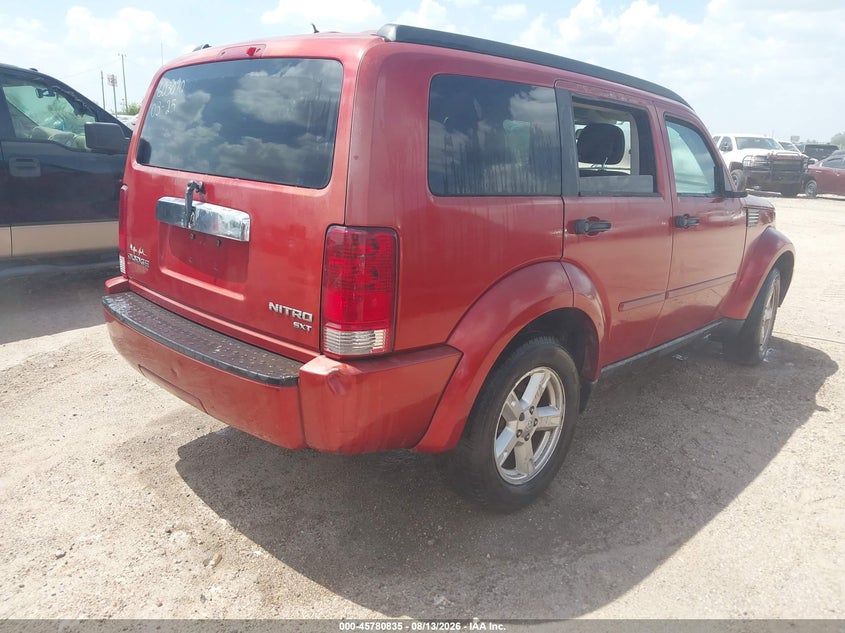 2010 DODGE NITRO auction photo 4