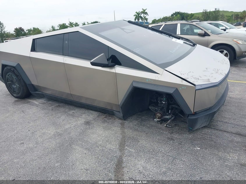 2025 TESLA CYBERTRUCK PICKUP ELECTRIC