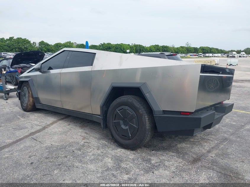 2025 TESLA CYBERTRUCK PICKUP ELECTRIC