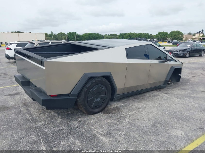 2025 TESLA CYBERTRUCK PICKUP ELECTRIC