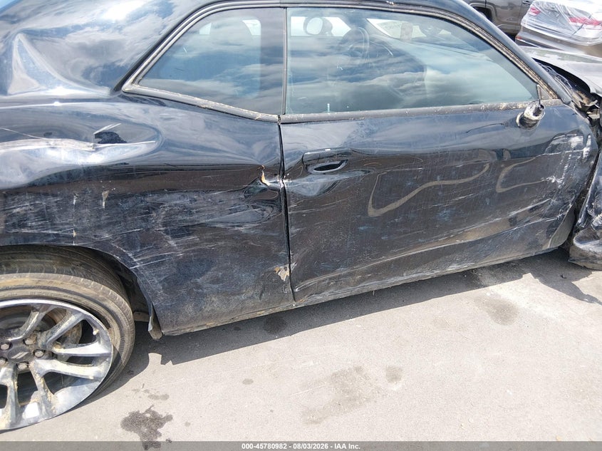 2023 DODGE CHALLENGER auction photo 6