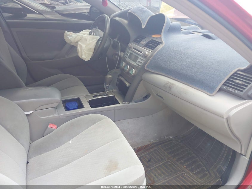 2008 TOYOTA CAMRY auction photo 5